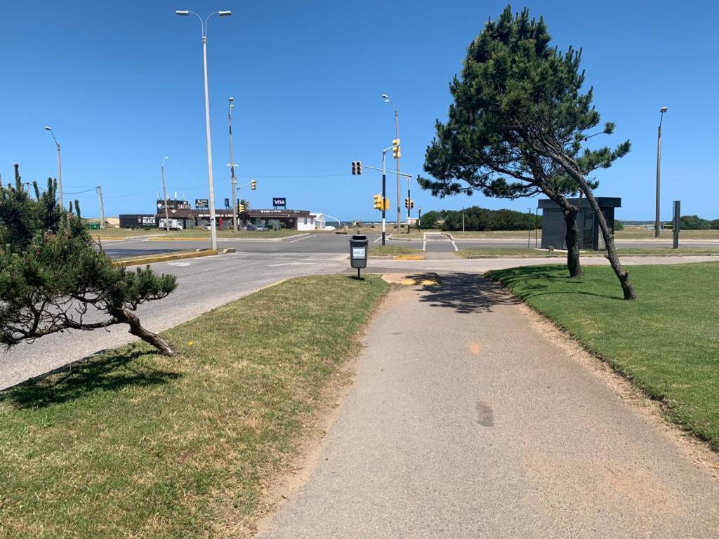 Monoambiente De Lujo En Place Lafayette - Ganadores Del Premio Award 2025 Punta del Este Ngoại thất bức ảnh